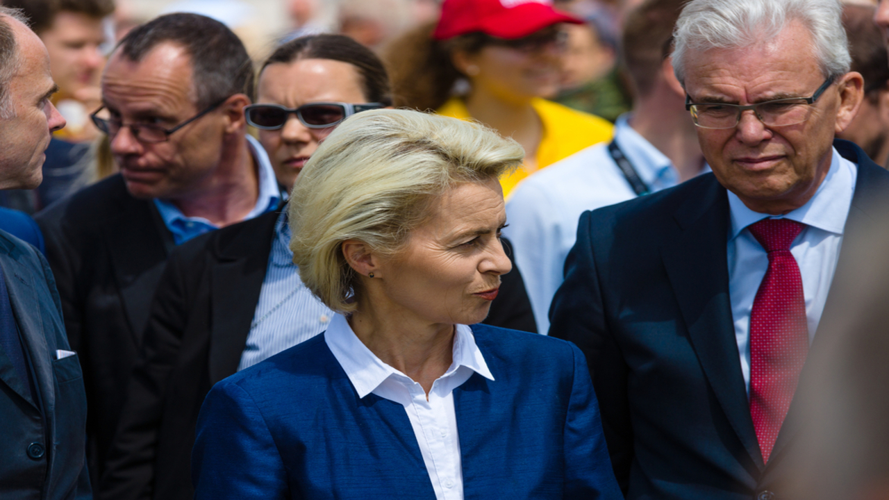Bruselas presiona a los Estados miembros para que rebajen los impuestos sobre la electricidad