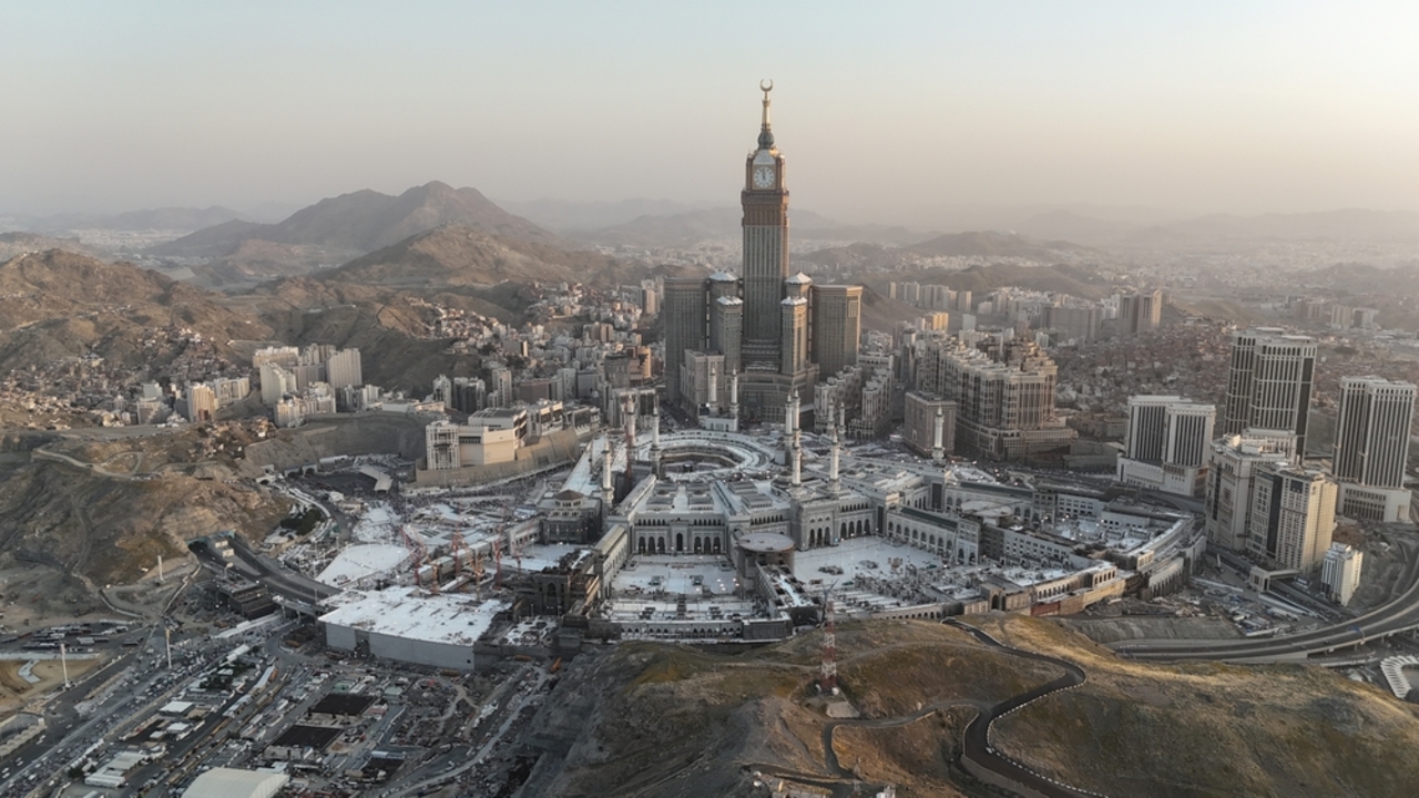 Arabia Saudí crea un río subterráneo para potabilizar agua del Mar Rojo y abastecer ciudades en pleno desierto