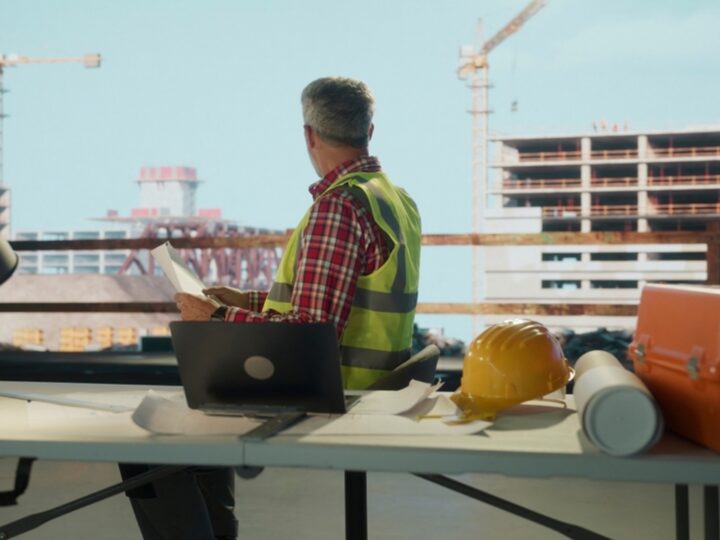 Promotores, constructores y aparejadores alertan de que la reforma del CTE puede encarecer hasta 18.000 euros cada vivienda