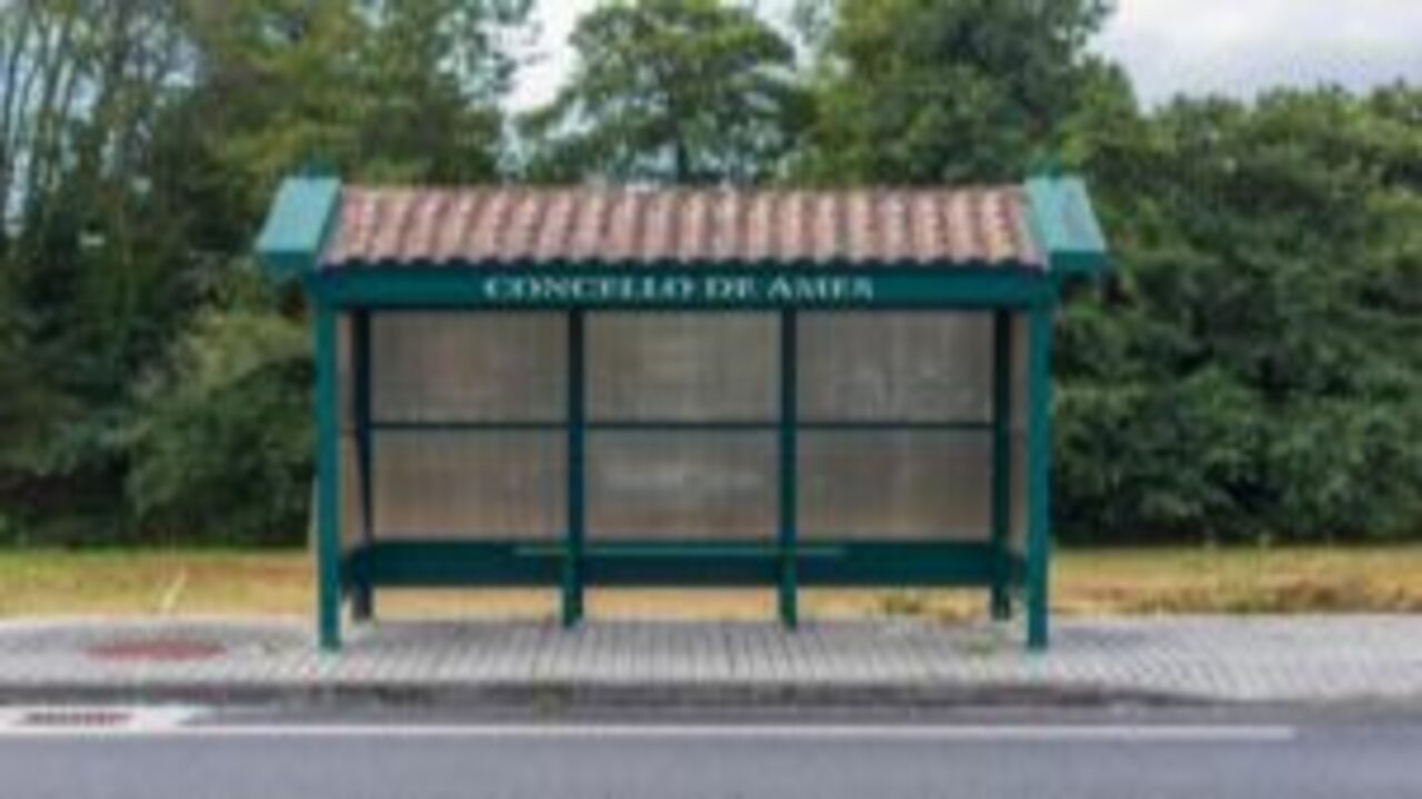 Sánchez promete 1.000 millones para el medio rural y 20 para transporte sostenible en una nueva estrategia contra el reto demográfico