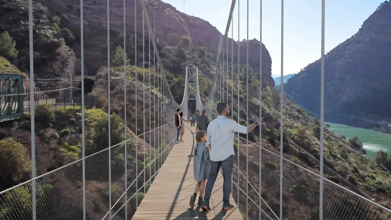 El Caminito del Rey estrena una pasarela colgante de 110 metros sobre el Desfiladero de los Gaitanes