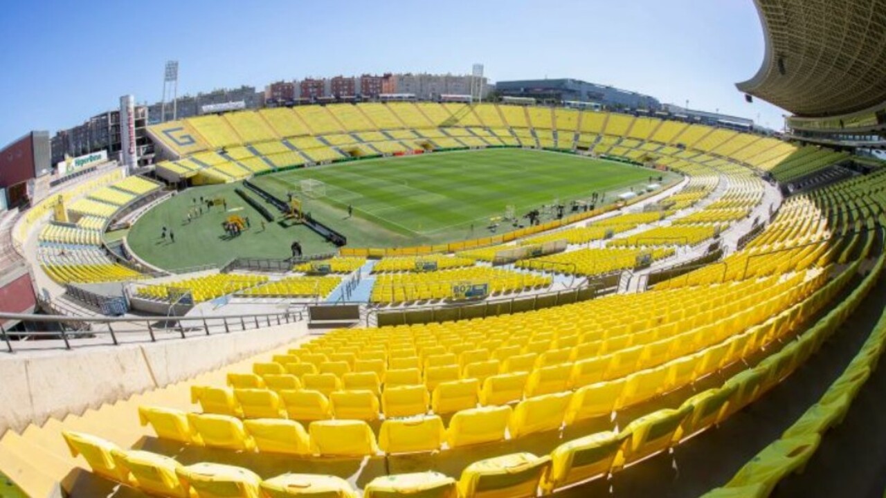 La reforma del Estadio de Gran Canaria queda desierta y evidencia el choque entre las licitaciones y los costes reales de las obras