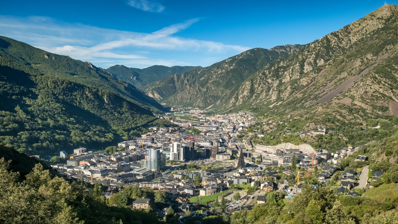 Andorra pagará la nueva línea de 220 kV con España y el sistema español solo retribuirá su mantenimiento