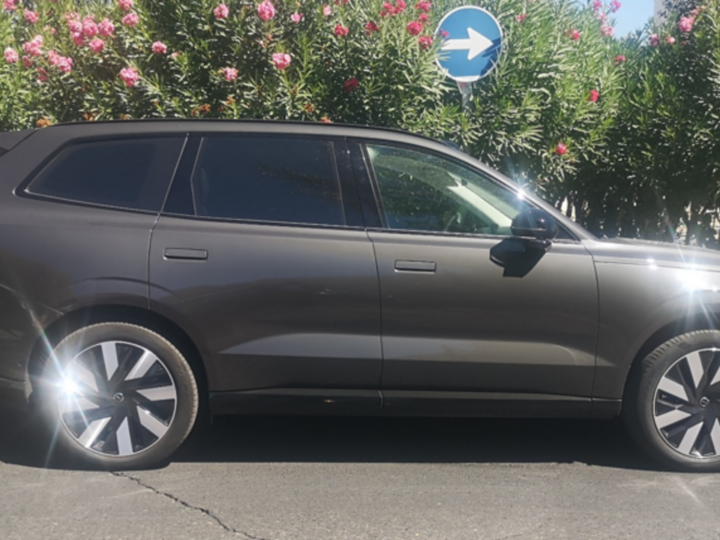 Volvo EX90 Twin Performance, el SUV eléctrico que redefine el estándar del segmento